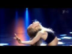 Александра Басюк - Танцуй 2015 HD Гимнастка на шоу