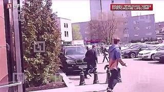 На Алексея Навального совершено нападение возле его офиса в